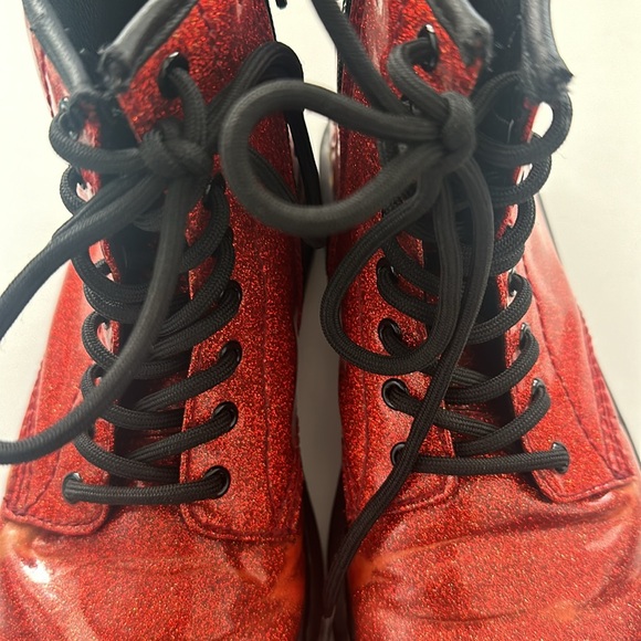 Dr. Martens Red sparkly glitter metallic combat boots Size US3 youth - Picture 9 of 10